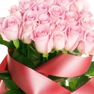 send pink roses Ukraine 2